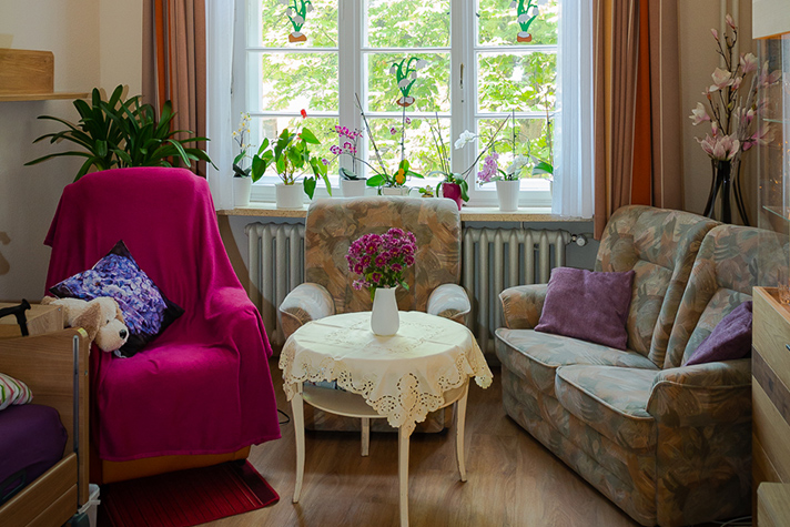 Inneneinrichtung eines Einzelzimmers